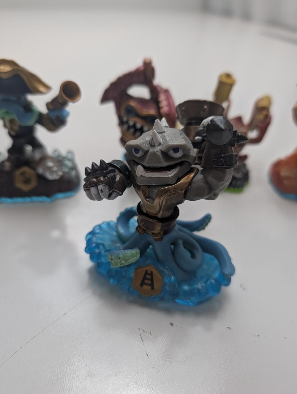 ACTIVISION SKYLANDERS Swap Force Giants Spyro's Lot of 8 Misc Character Figures